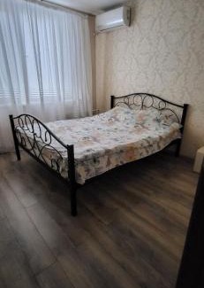Kharkiv Apartment | Cozy Student Apartment with Hot Tub and Great Reviews