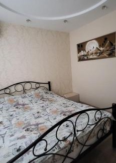Kharkiv Apartment | Cozy Student Apartment with Hot Tub and Great Reviews