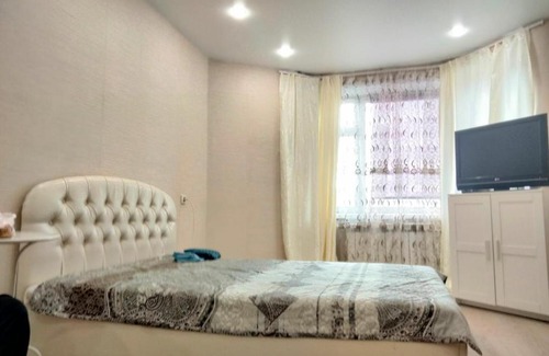 Serpukhov Apartment | Pet-Friendly Уютный дворик with Hot Tub & Kitchen Amenities