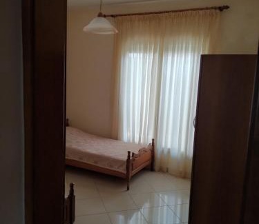 Serres House | Cozy House: Perfect for Families Seeking Comfort & Fun