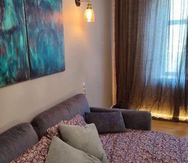 Maskavas Forstate Apartment | Cozy Loft Surrounded by Historic Parks - Pet Friendly Stay