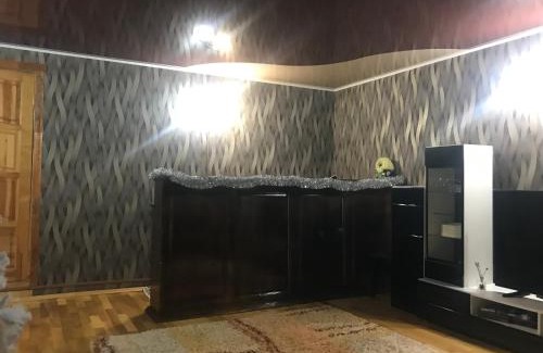 Huklyvyi Apartment | Discover У Люби: Top-Rated Stay with Hot Tub & Breakfast