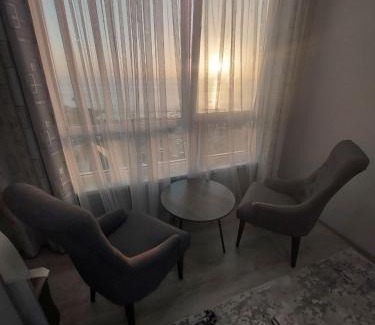 Aktau Apartment | Family-Friendly Retreat Near the Sea - Rated 8/10