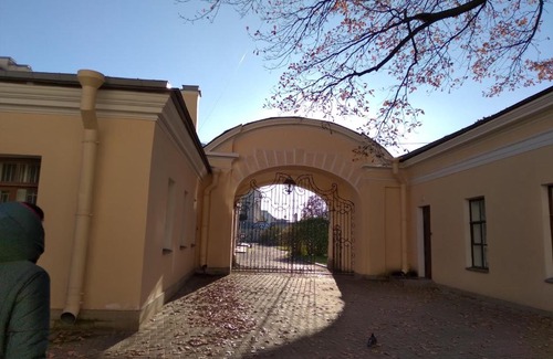 Tsentralny Apartment | Pet-Friendly Escape at У Фонтанного Дома - Rated 9/10