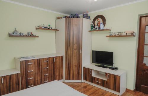Yaremche House | Unforgettable Stay at Фенікс: Guest Rated 9.7 with Ocean View