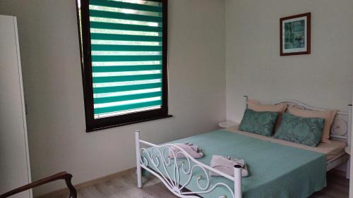 Kotel Hotel | Experience Elpida Hotel: Oceanfront Bliss & Perfect Ratings