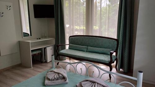 Kotel Hotel | Experience Elpida Hotel: Oceanfront Bliss & Perfect Ratings