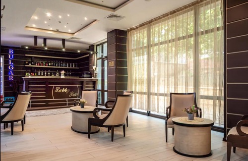Petrich Hotel | Welcoming Hotel Bulgaria Petrich: Pet-Friendly & Pool Access