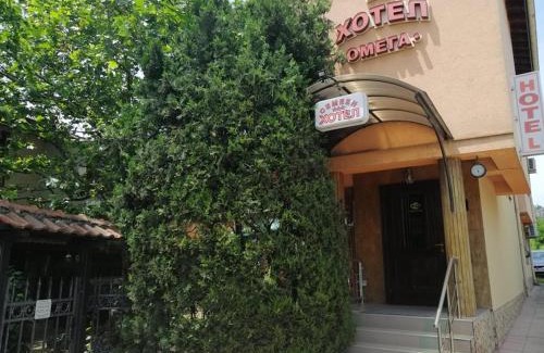 Stara Zagora Hotel | Experience Comfort at Hotel Omega: Pet-Friendly & Family Warmth
