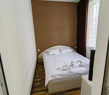 Vratsa Hotel | Pet-Friendly Comfort at Хотел Приятели with Breakfast Included