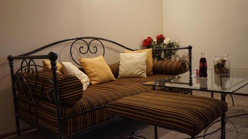 Gorna Oryahovitsa Hotel | Discover Hotel-Restaurant Tiroliya: Family-Friendly Retreat