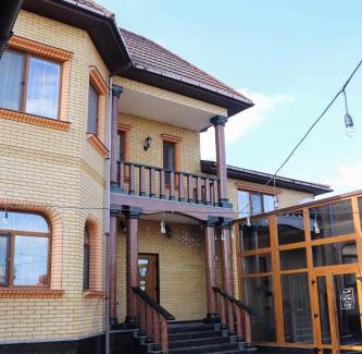 Zolotarka Hotel | Pet-Friendly Retreat at Хутор-city: Rated 8.5/10