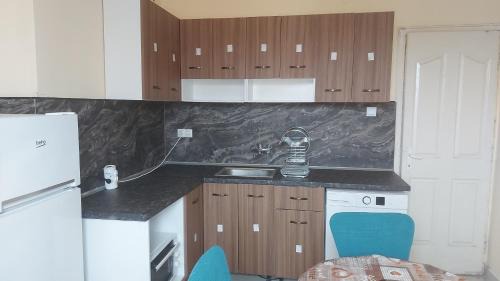 Ruse Apartment | Discover Русе Колор 5: Family-Friendly & Accessible Stay