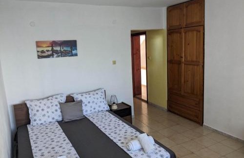 Sinemoretz House | Pet-Friendly Colors Hotel with Great 8.3/10 Guest Ratings