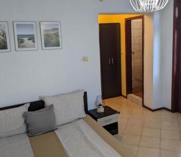Sinemoretz House | Pet-Friendly Colors Hotel with Great 8.3/10 Guest Ratings