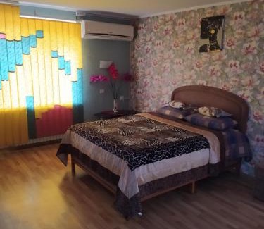 Sukhinovka Apartment | Cozy Apartment in the Heart of ПУЭТ, Rated 9.7/10
