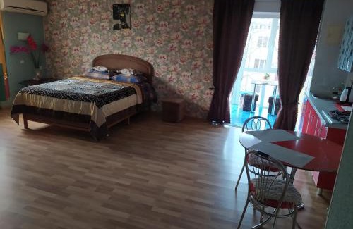 Sukhinovka Apartment | Cozy Apartment in the Heart of ПУЭТ, Rated 9.7/10