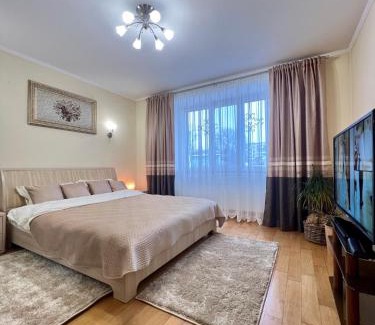 Ternopil Apartment | Cozy Center Near Lake Nalyvaika with Breakfast Included