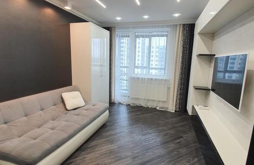 Novo-Savinovskiy Apartment | Cozy Apartment at Центр Ривьера, Wheelchair Accessible Stay