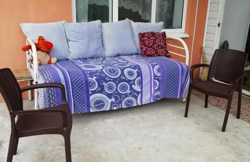 Taganrog House | Prime Location, 5 Minutes to the Sea - Guest Rated 9/10