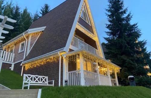Bukovel Ski Chalet | Freeman Cottage in Bukovel: Family-Friendly Retreat Awaits