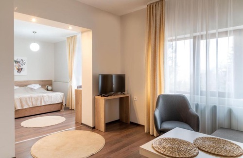 Perushtitsa House | Exceptional Stay at Червената къща with Breakfast Included
