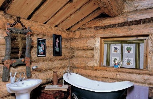 Zvenigorod Ski Chalet | Cozy Getaway at Шале "Пахта" with Hot Tub & Breakfast