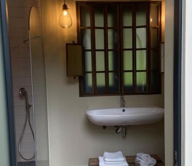 Yablunytsya Ski Chalet | Unforgettable Stay at Шале DEREVA - Guest Rated 10/10