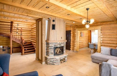 Pylypets Ski Chalet | Experience Chalet Pylypets: 4-Star Stay with Hot Tub & Breakfast