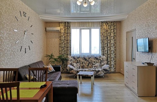 Sochi City Centre Apartment | Elegant Seaside Apartment in Sochi's Vibrant Center