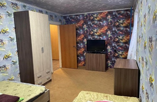 Kirovsk Apartment | Pet-Friendly Retreat: Шилейко 4 - Rated 9/10 by Guests