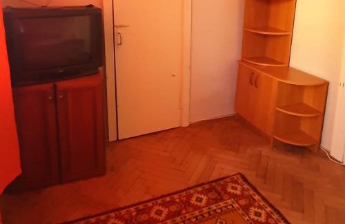 Degtyari Apartment | Budget-Friendly Apartment in Prime City Center Location