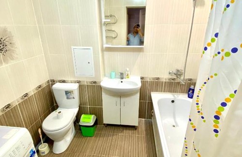 Aktobe Apartment | Elegant Apartment in City Center Near KeruenCity