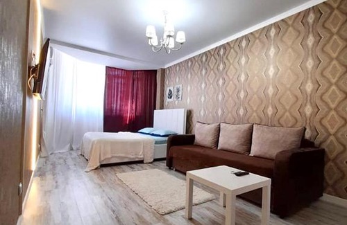 Orenburg Apartment | Top-Rated Apartment on Salmyshskaya 65 with Breakfast