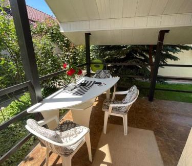 Cholpon-Ata Villa | Elegant Cottage Retreat on Lake Issyk-Kul for Families