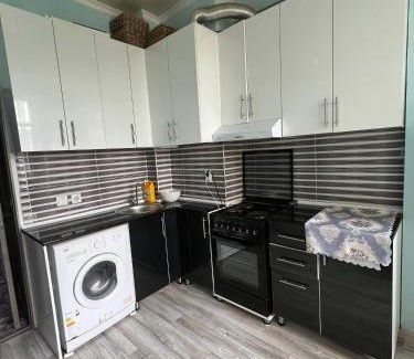 Osh Apartment | Эмаком