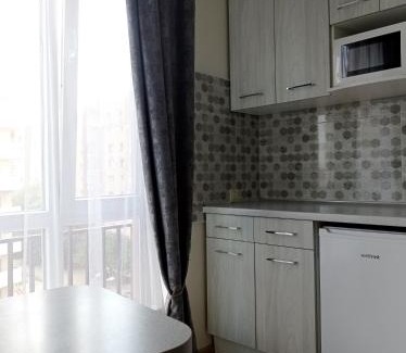Petrovskoye Apartment | Cozy Studio at ЮЖД with High Guest Rating 9.1/10