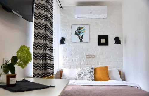 Bila Tserkva Apartment | Vibrant Apartments with Wi-Fi & Coffee Near Olexandriya