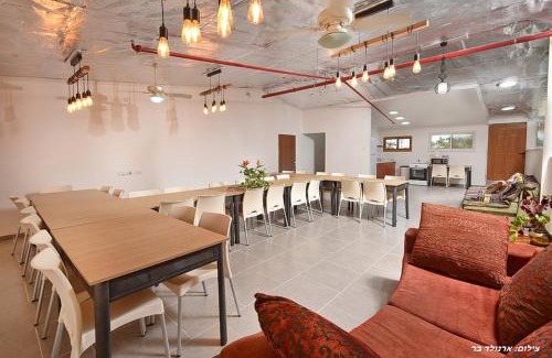 Elifelet Cabin | Experience אחוזת ראול: Guest Rated 10/10 & Pet Friendly