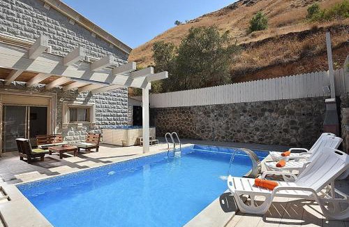 Tiberias Cabin | Relaxing Kinneret Village Retreat with Pool and Hot Tub