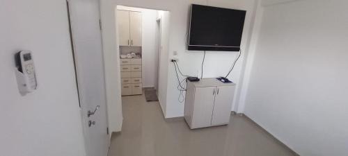 Haifa Apartment | Cozy Stay by the Mediterranean Sea for Families