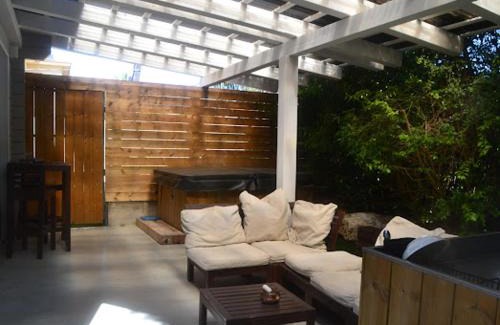Lev HaSharon Cabin | אננדו
