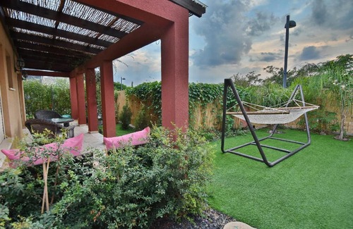 Had Nes Cabin | Discover אצולה בגולן: Family-Friendly Retreat with Pool