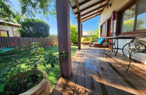 Mishmar HaYarden Cabin | Relax at אתנחתא בירדן: Pet-Friendly with Ocean Views