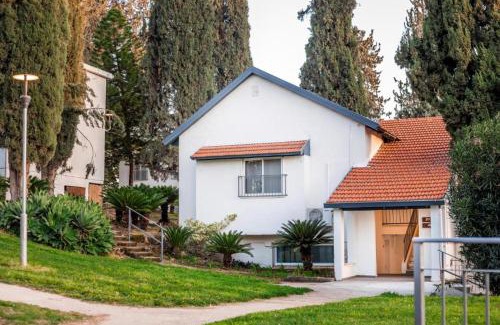Modi'in-Maccabim-Re'ut Other | Discover Unique Camping Sites with Family-Friendly Amenities