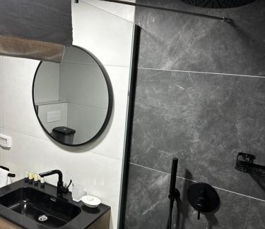 Eilat Hotel | Stylish Boutique Rafael: Family-Friendly Retreat with 9.6 Rating