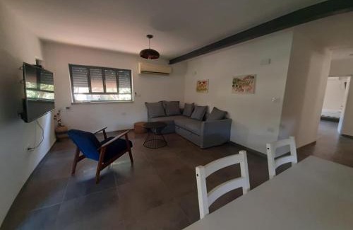 Beit Hillel House | Experience Nature at במשק ליד הנחל - Rated 9.1/10