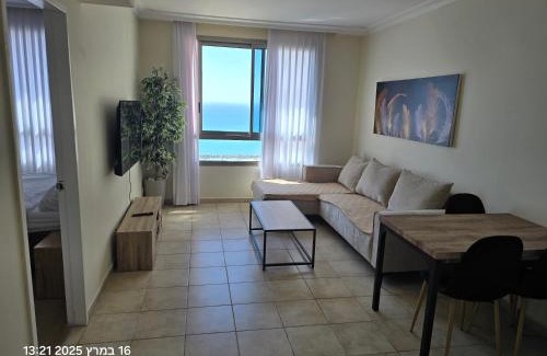 Haifa Apartment | Oceanfront Apartments in Haifa, Israel with Private Beach