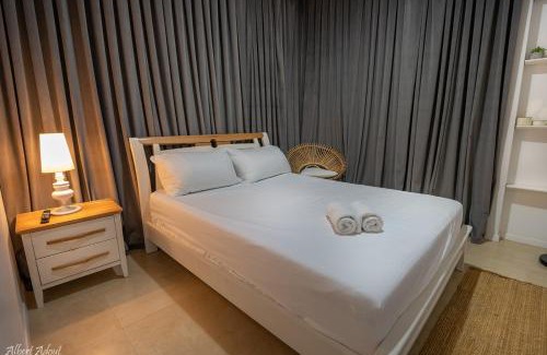 Baraq Resort | Explore Dolev 55: Boutique Suites with Spa & Ocean View