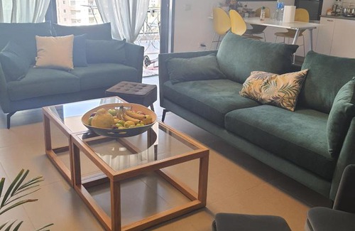 Petah Tikva Apartment | Family-Friendly Apartment: Perfect for Your Next Getaway